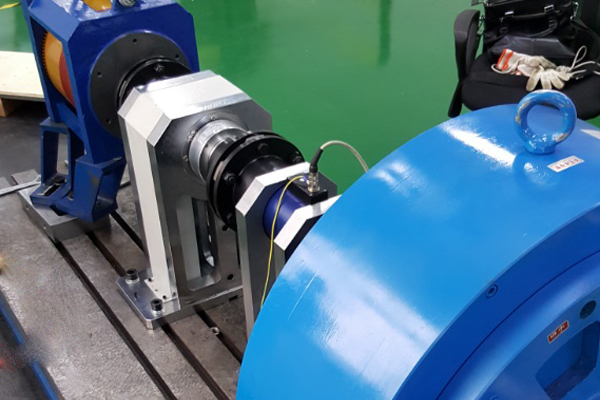 曳引电机扭矩加载台